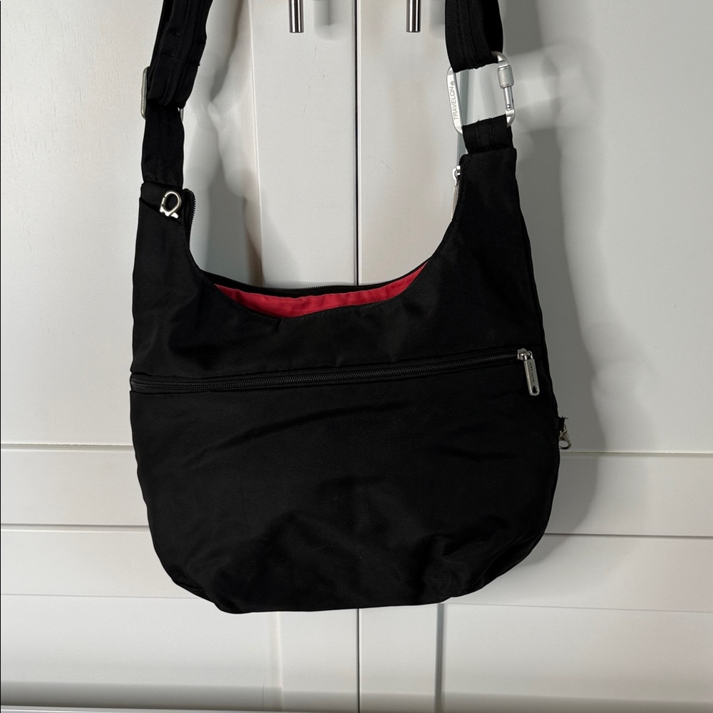 TRAVELON Black Crossbody Shoulder Bag Unisex - Lightweight Everyday Carry - Picture 3 of 8